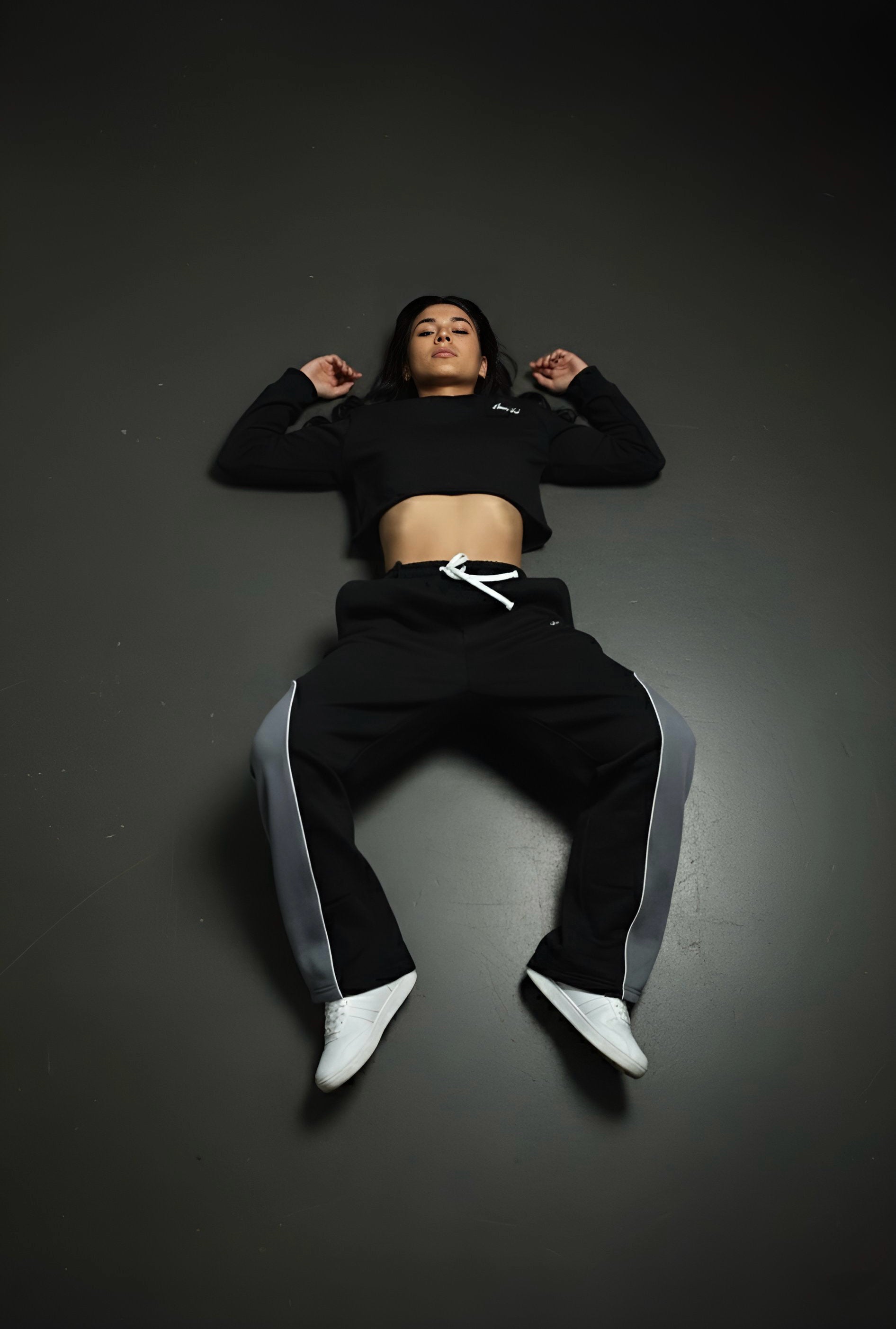 "Premium Baggy Uncuffed Sweatpants" black