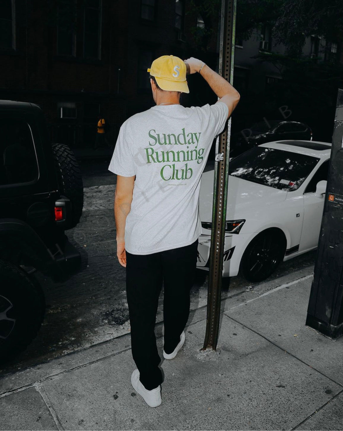 "Running Club" t-shirt