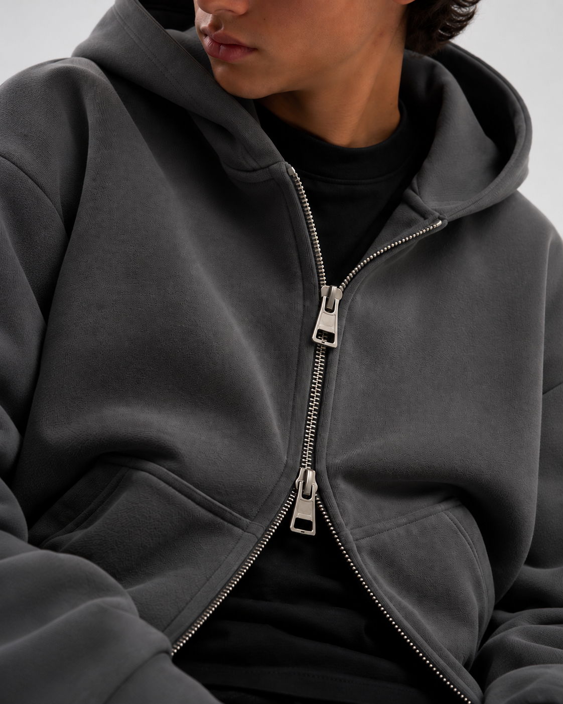 "Basic grey" zip-up